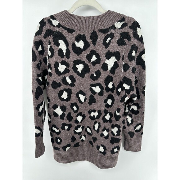 A New Day Oversized Leopard Print Sweater Women's Size S V-Neck Purple Knit - Picture 2 of 2